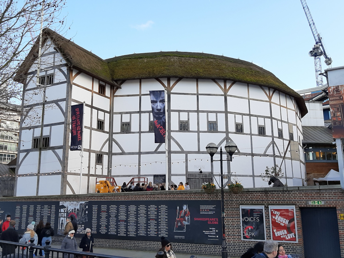 21st Century Jacobsweg: The Globe as it stands today, unable to be destroyed by Puritanism...except...